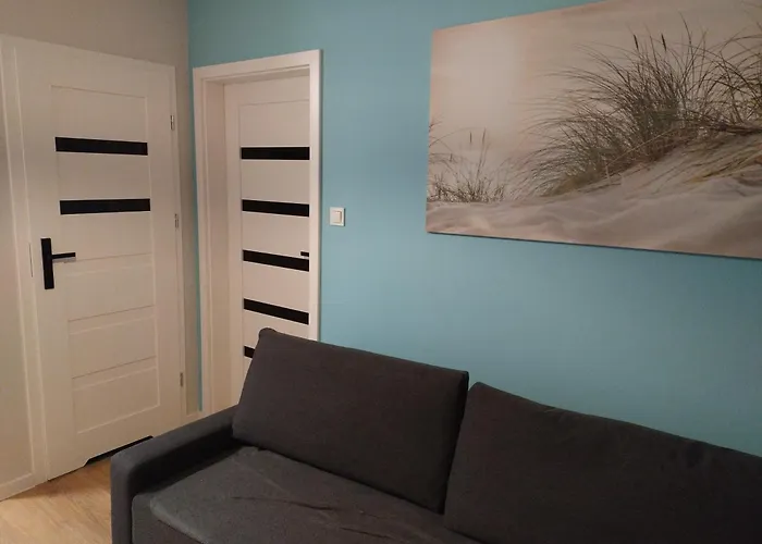 Roza Wiatrow Lesny Klif 2 * Debina (Ustka)